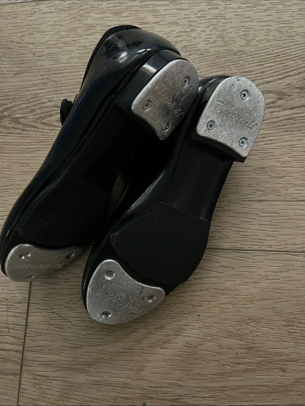 Theatricals Black Kids Tap Shoes with Secure Strap